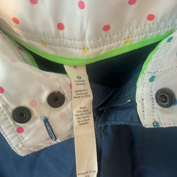 Lululemon Bermuda Shorts - Picture 5 of 5